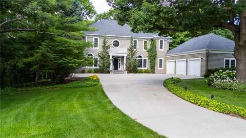 404 SW Country Club Lane, Ankeny, IA 50023