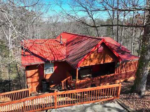 623 Country Oaks Drive, Pigeon Forge, TN 37863
