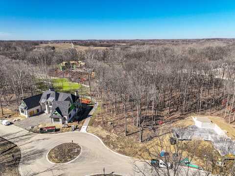 10470 Somerford Ridge, Zionsville, IN 46077