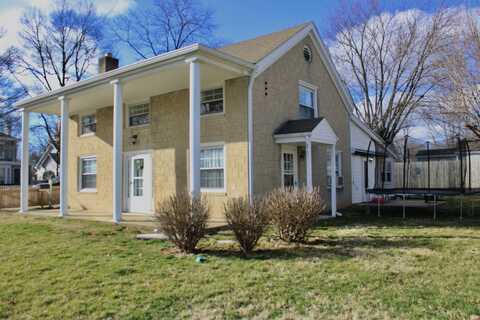 366 E Carey Street, Knightstown, IN 46148