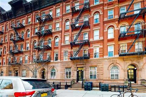 630 E 14th Street, New York, NY 10009