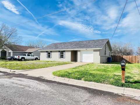 3212 Oakridge Drive, Corsicana, TX 75110