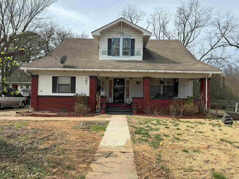 307 N. Griffin, Morrilton, AR 72110