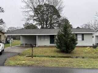 110 Woodside Dr., Petal, MS 39465