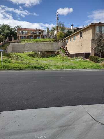 21943 San Joaquin, Canyon Lake, CA 92587