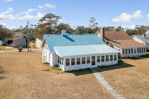 123 S Water Street, Point Harbor, NC 27964