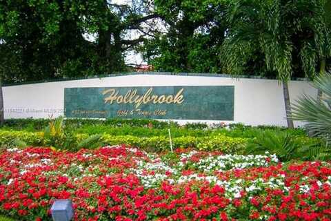 9523 S Hollybrook Lake Dr, Pembroke Pines, FL 33025
