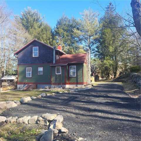 27 E Sullivan Place, Bethel, NY 12720