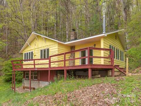 282 Vireo Lane, Waynesville, NC 28785