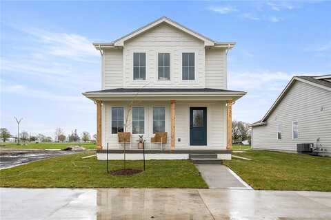 321 Freedom Way, Knoxville, IA 50138