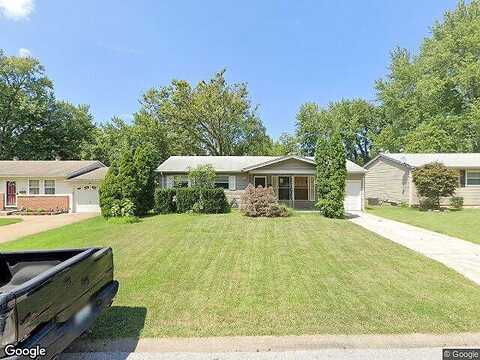 Ville Cecelia, HAZELWOOD, MO 63042