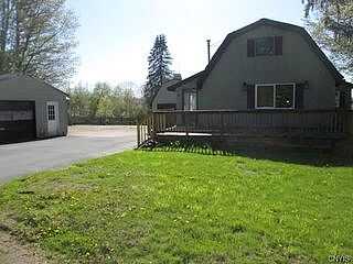 Salina, LACONA, NY 13083