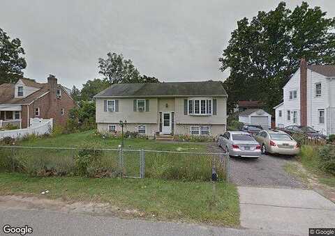 Brefni, AMITYVILLE, NY 11701