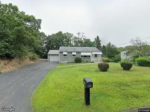 Ivy, BRANFORD, CT 06405