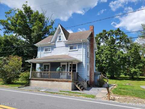 13830 S Eagle Valley Road, Tyrone, PA 16686