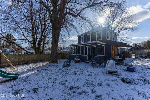 19 Euclid Avenue, Troy, NY 12180