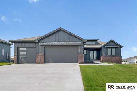 11520 South 117th Street, Papillion, NE 68046