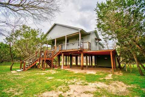 794 Rio Luna Dr, Bandera, TX 78003