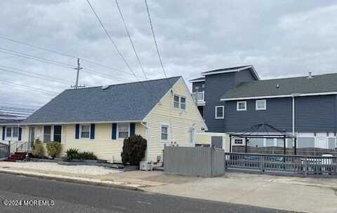 1 E 29th Street, Long Beach, NJ 08008