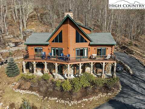 108 W Blueberry Lane, Beech Mountain, NC 28604