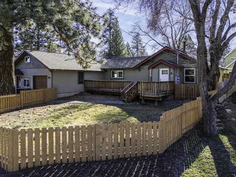 1385 NW Newport Avenue, Bend, OR 97703