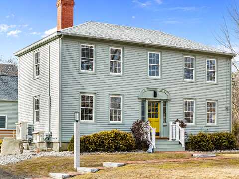 10 Independence Drive, Freeport, ME 04032