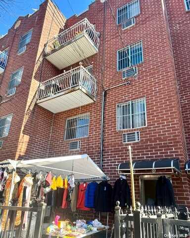 33-53 Junction Boulevard, Jackson Heights, NY 11372