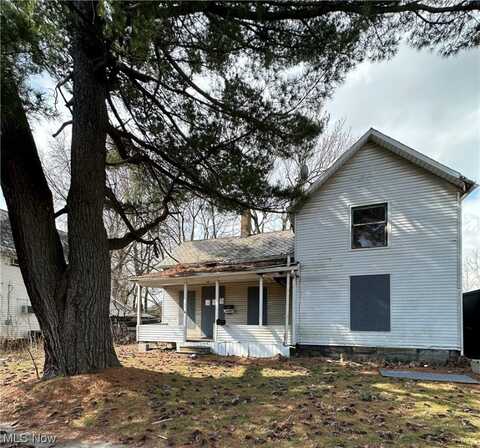 382 Furnace Street, Elyria, OH 44035