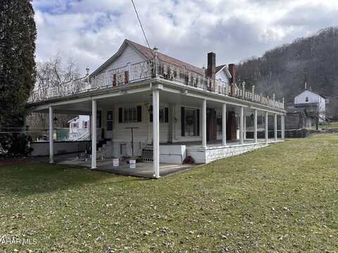 113r Jacobs Street, Vintondale, PA 15961