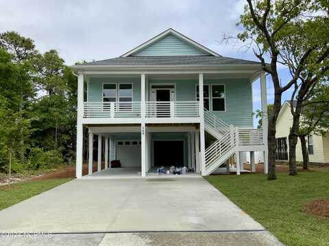 148 NE 8th Street, Oak Island, NC 28465