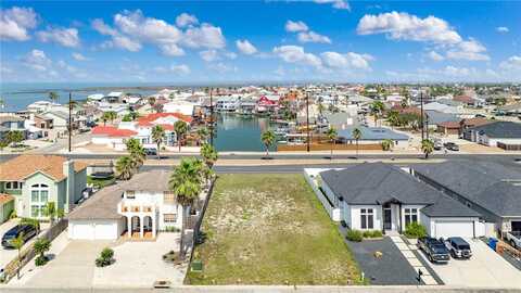 13534 CATAMARAN Drive, Corpus Christi, TX 78418