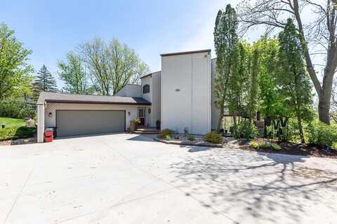 4068 Saint Catherine, Bellevue, IA 52031