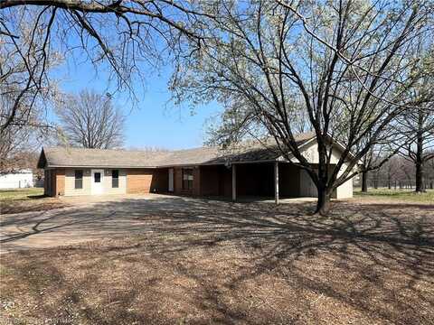 309 Neal DR, Roland, OK 74954