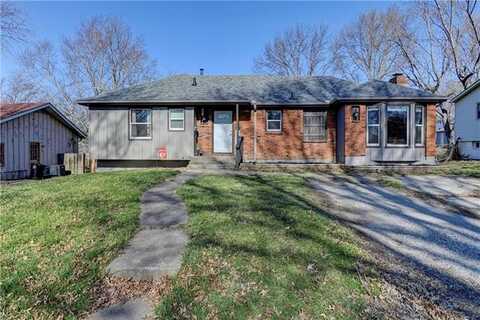 712 N Osage Trail Street, Independence, MO 64056