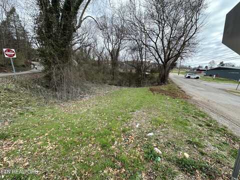 3201 Marion Drive, Knoxville, TN 37918
