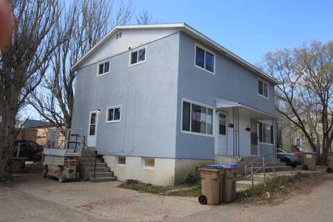 113 11th Ave, Minot, ND 58703