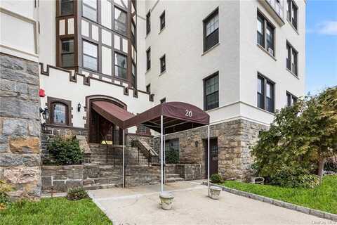 26 Pondfield Road, Yonkers, NY 10708