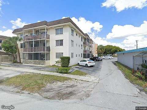 10Th, NORTH MIAMI, FL 33161