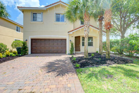 Two Pine, WEST PALM BEACH, FL 33413