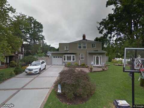 Peachtree, ROSLYN HEIGHTS, NY 11577