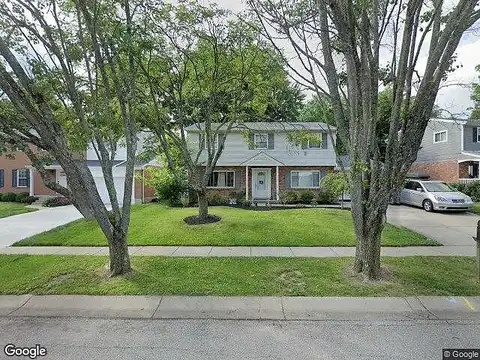 Robinway, CINCINNATI, OH 45230