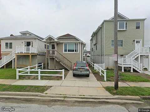 Newport, ISLAND PARK, NY 11558