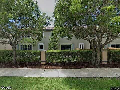 10Th, HOMESTEAD, FL 33035