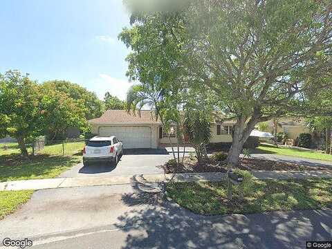 1St, BOYNTON BEACH, FL 33435