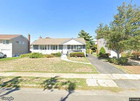 Centerview, WANTAGH, NY 11793