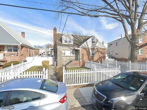 Hunts Bridge, YONKERS, NY 10704