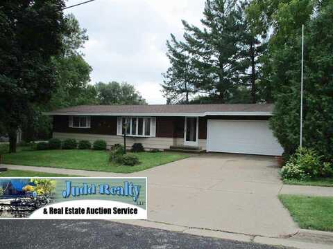 6Th, REEDSBURG, WI 53959