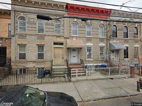 Ashford, BROOKLYN, NY 11207