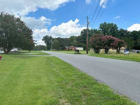 Brassie, GRIFTON, NC 28530