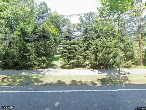 Boulevard, MOUNTAIN LAKES, NJ 07046